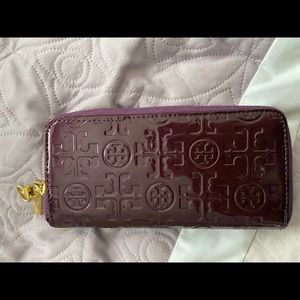 Tory Burch wristlet